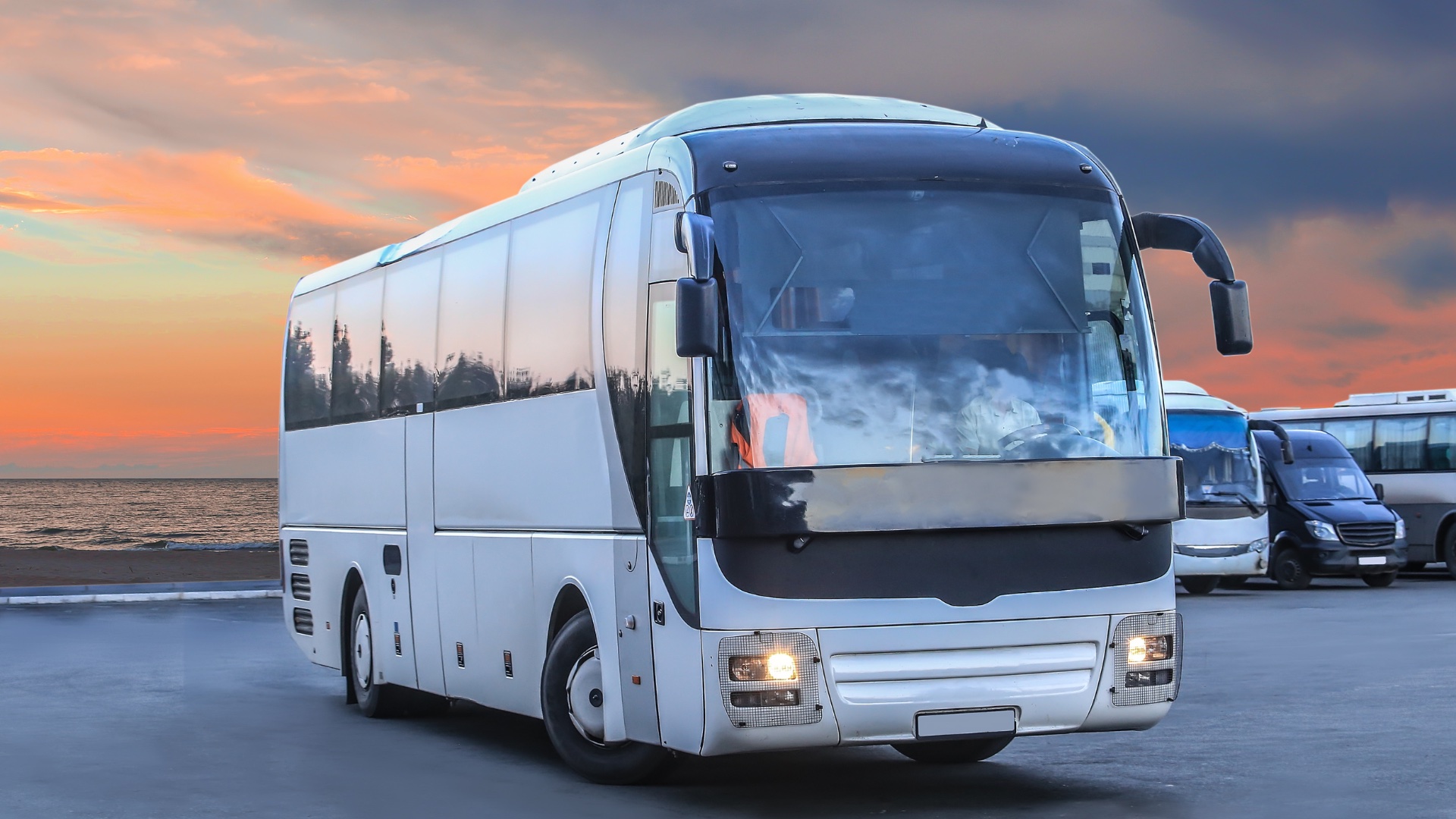 Car scolaire pour transport d'élèves et sorties pédagogiques depuis Noisy-le-Grand (93)